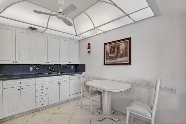 2035 Ainslie C, Boca Raton, FL 33434