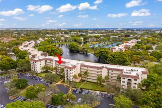 2105 Lavers Circle 403, Delray Beach, FL 33444