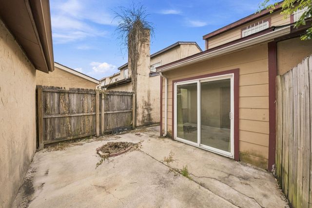 12522 Autumn Leaf Lane, Houston, TX 77072