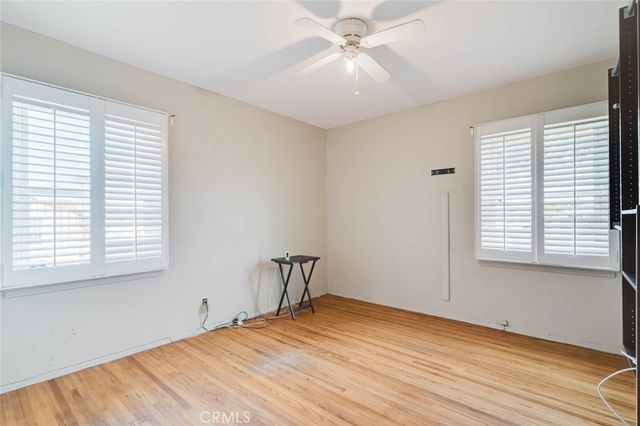 1926 Thoreau Street, Los Angeles, CA 90047