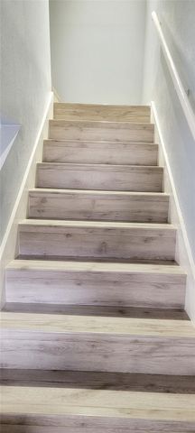 2110 Wilcrest Drive 113, Houston, TX 77042