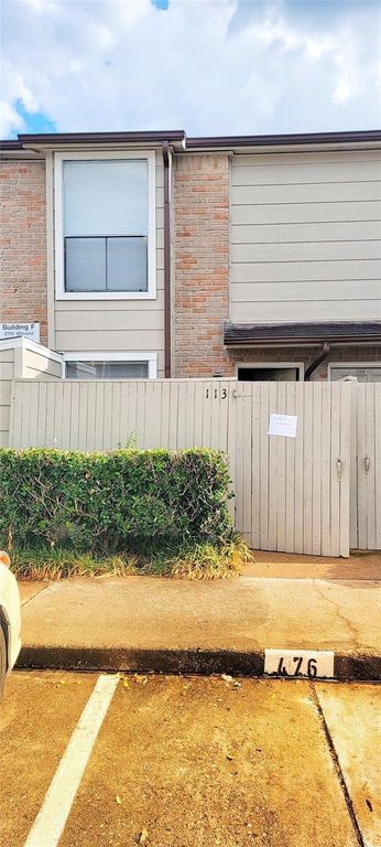 2110 Wilcrest Drive 113, Houston, TX 77042