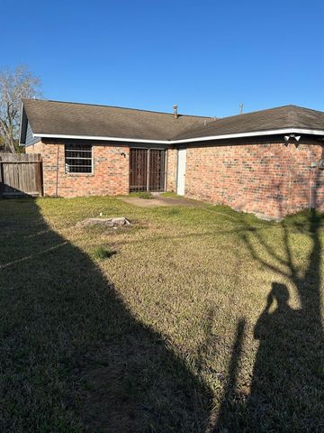 3503 Prudence, Houston, TX 77045