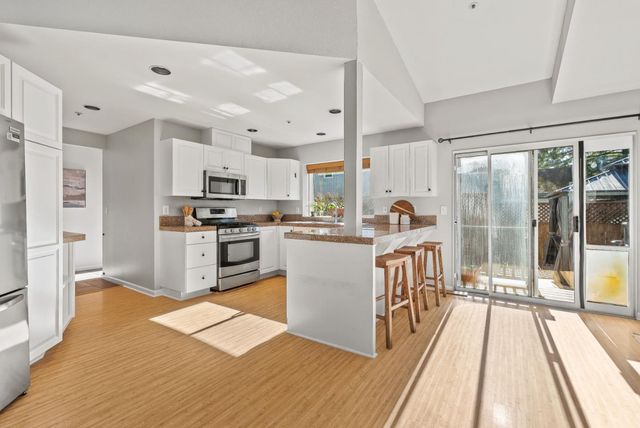 3200 Axford Road, Santa Cruz, CA 95062