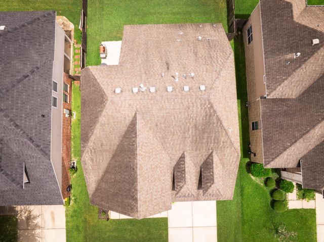 22106 Bridgestone Crossing Drive, Spring, TX 77388