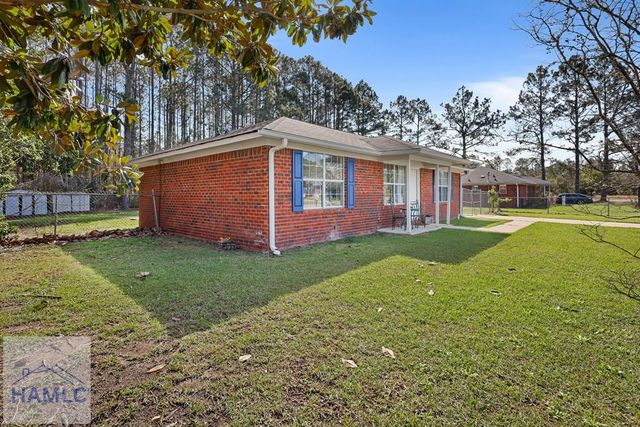 34 Mary Court NE, Ludowici, GA 31316