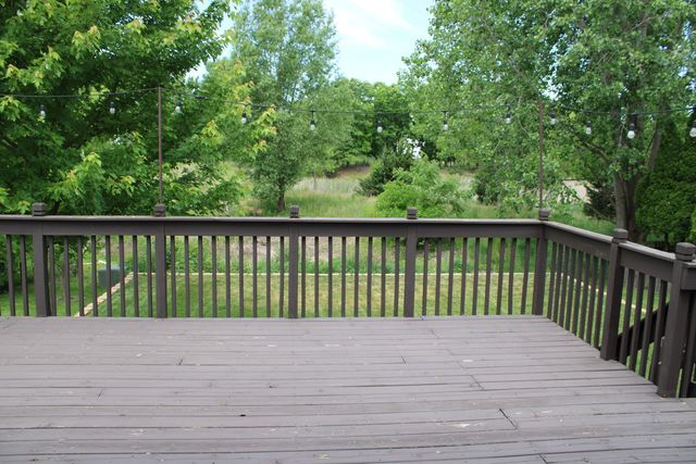 2382 N QUAKER HOLLOW Lane, Round Lake Beach, IL 60073