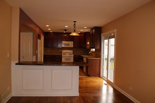2382 N QUAKER HOLLOW Lane, Round Lake Beach, IL 60073