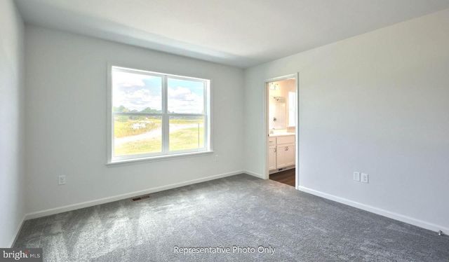 26 N CONIFER DR, Elizabethtown, PA 17022