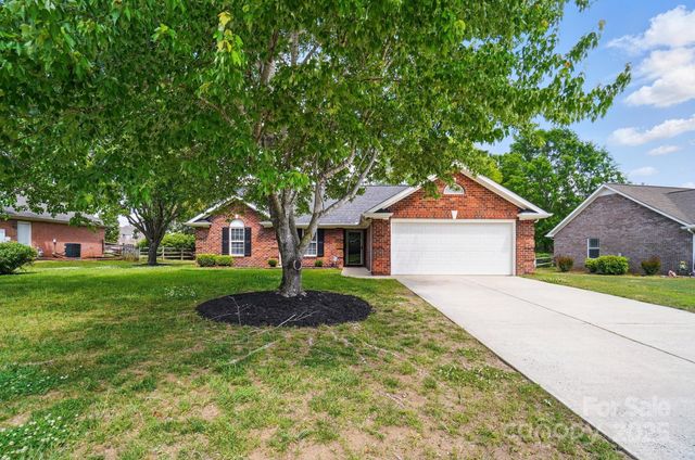 8309 Emily Drive, Harrisburg, NC 28075