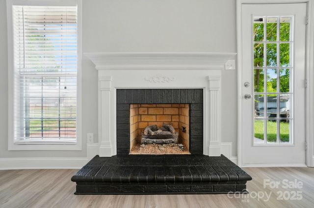 8309 Emily Drive, Harrisburg, NC 28075