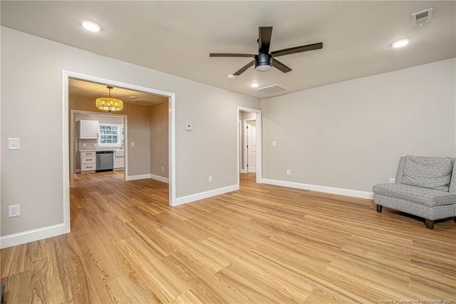 901 McKimmon Road, Fayetteville, NC 28303