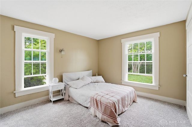 152 S McGee Street, Dayton, OH 45403
