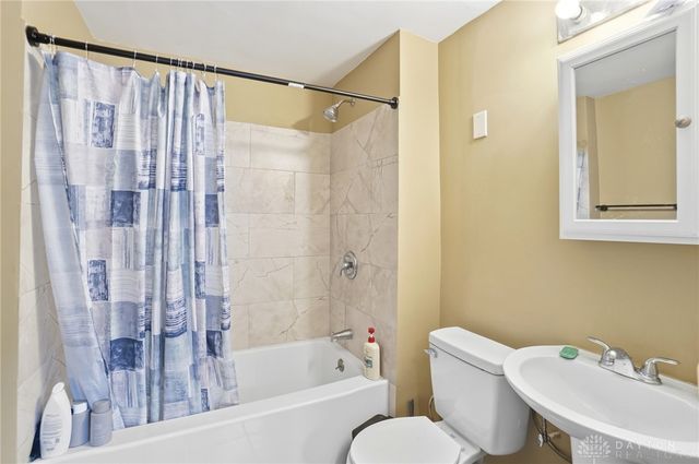 152 S McGee Street, Dayton, OH 45403