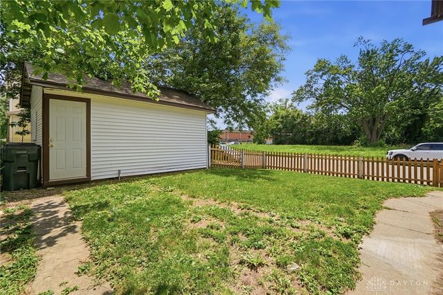 152 S McGee Street, Dayton, OH 45403
