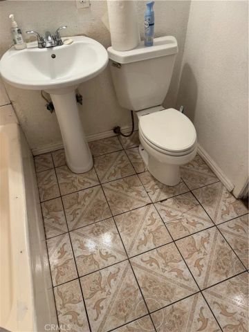 903 E 7th Street, Pomona, CA 91766