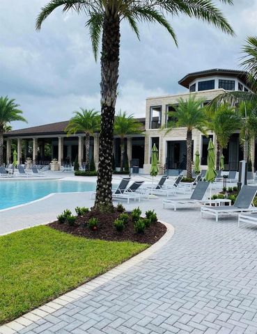 10407 NW 82nd St 5, Doral, FL 33178