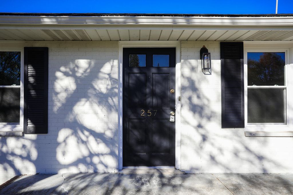 257 Gainesville Drive, Nicholasville, KY 40356