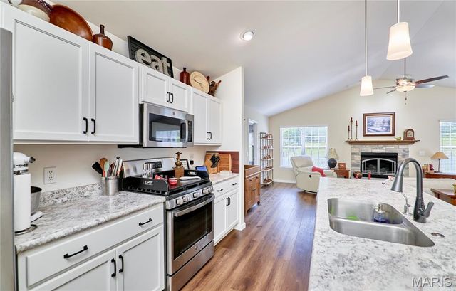 628 Trestle Way, Troy, MO 63379