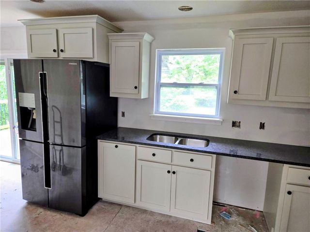 370 NW 131 Highway, Holden, MO 64040