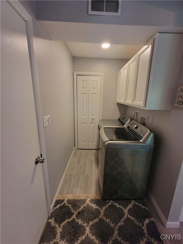 8700 East Patrol Road, Lysander, NY 13027