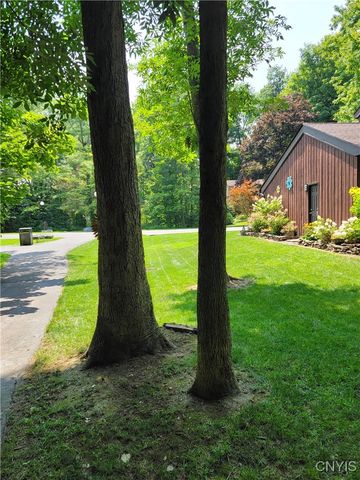 8700 East Patrol Road, Lysander, NY 13027