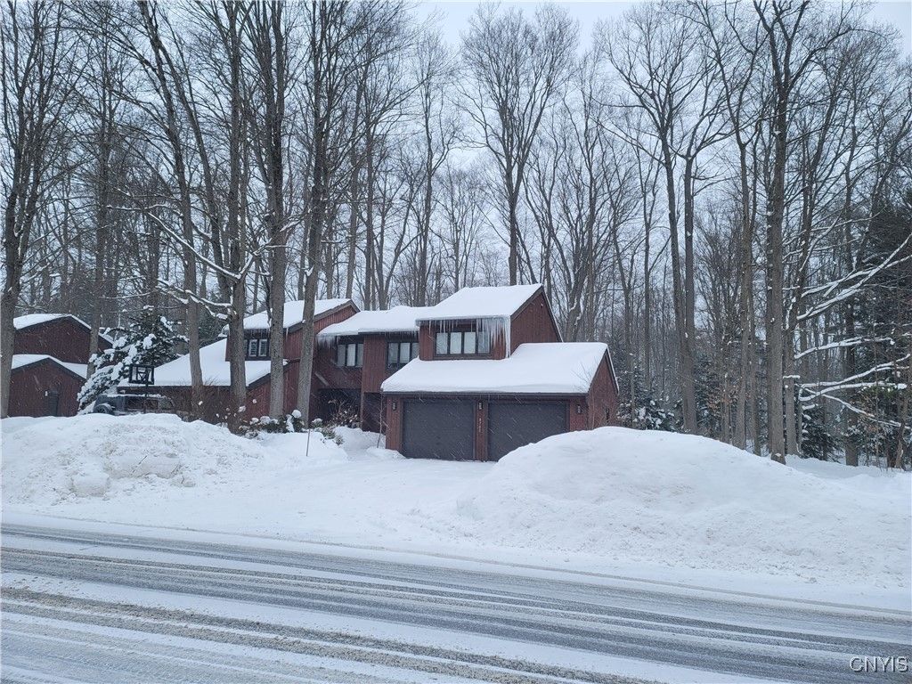 8700 East Patrol Road, Lysander, NY 13027