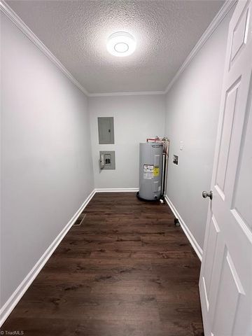 1433 Gray Circle Road, Westfield, NC 27053