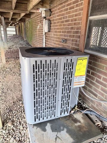 1433 Gray Circle Road, Westfield, NC 27053