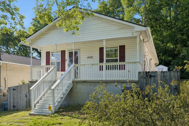 1802 Seminary St B, Nashville, TN 37207