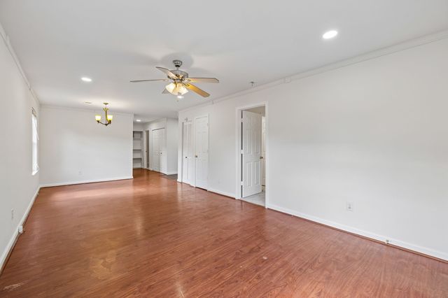 1802 Seminary St B, Nashville, TN 37207
