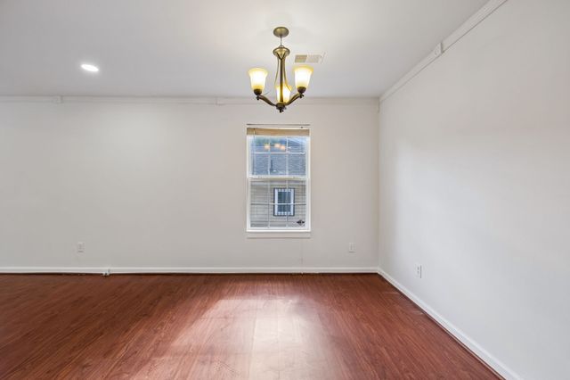 1802 Seminary St B, Nashville, TN 37207