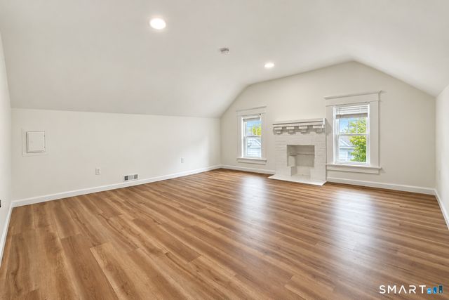 26 Union Street, Seymour, CT 06483