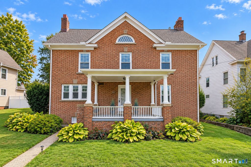 26 Union Street, Seymour, CT 06483