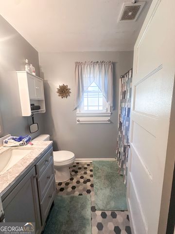 2257 Harden Chapel Road, Lyons, GA 30436