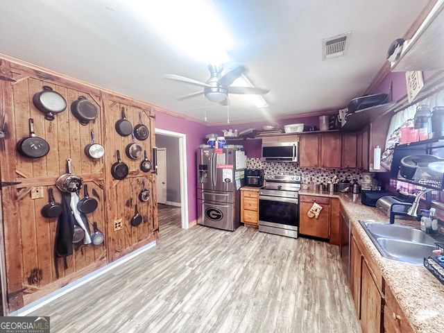 2257 Harden Chapel Road, Lyons, GA 30436