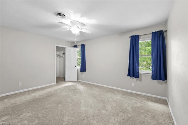 3701 Gladstone DR, Virginia Beach, VA 23452