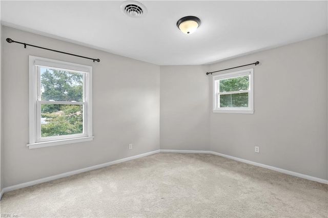 3701 Gladstone DR, Virginia Beach, VA 23452