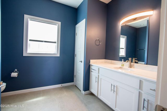 302 N 16th Street, Morehead City, NC 28557