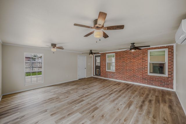 5312 Emmeryville Lane, Fort Worth, TX 76244
