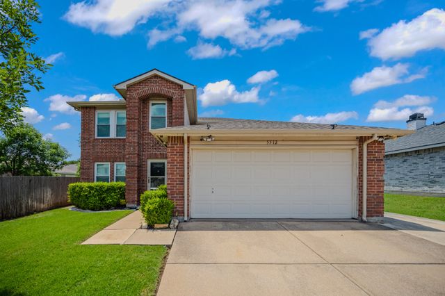 5312 Emmeryville Lane, Fort Worth, TX 76244