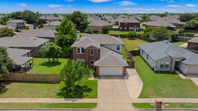 5312 Emmeryville Lane, Fort Worth, TX 76244