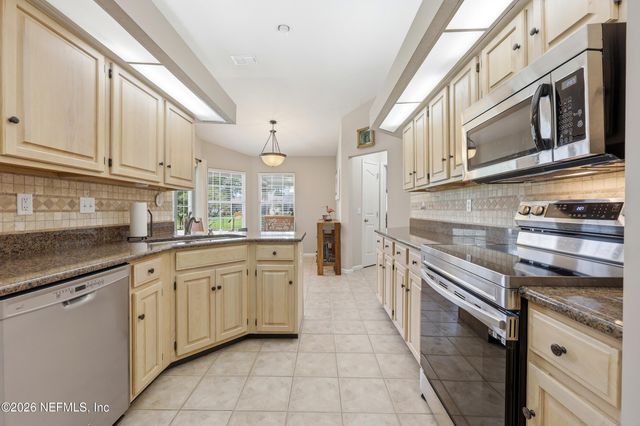 1532 SILVER BELL Lane, Fleming Island, FL 32003