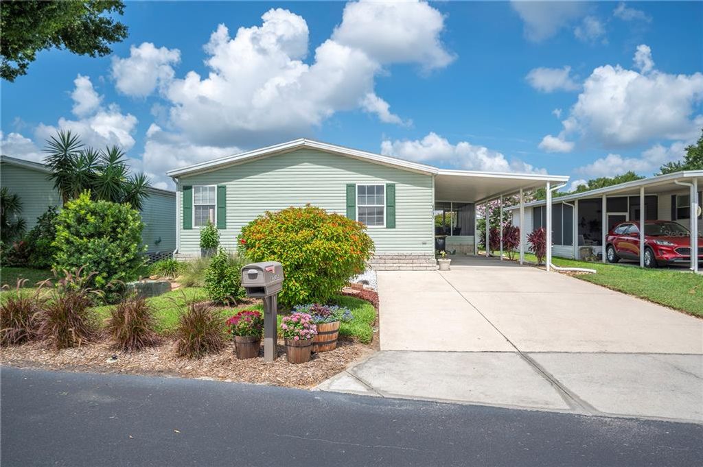 6335 GROVE POINTE DRIVE SE, Winter Haven, FL 33884