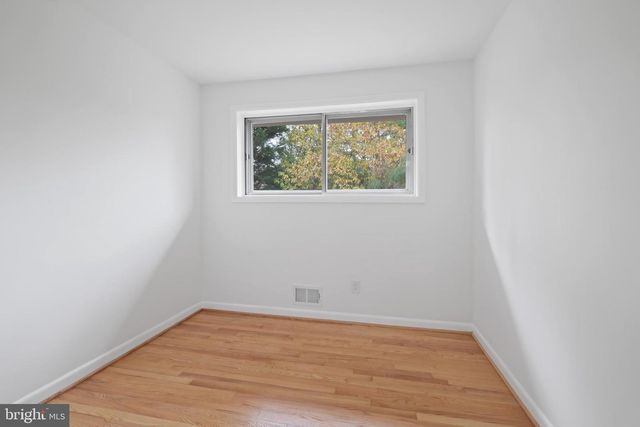 1618 MARTHA TER, Rockville, MD 20852