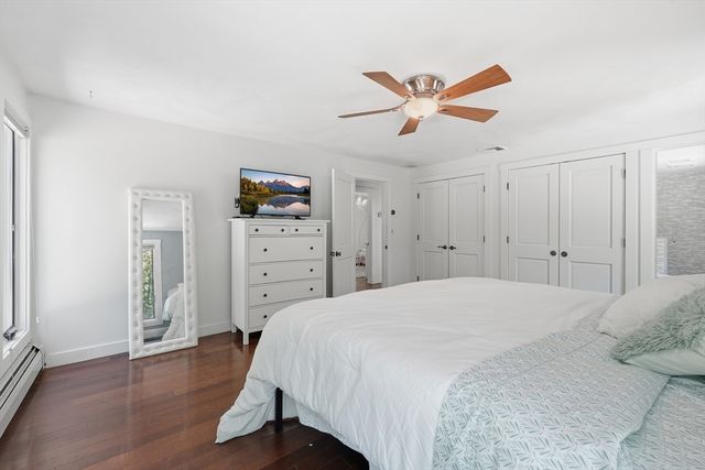 26 Dennis Circle, Northborough, MA 01532