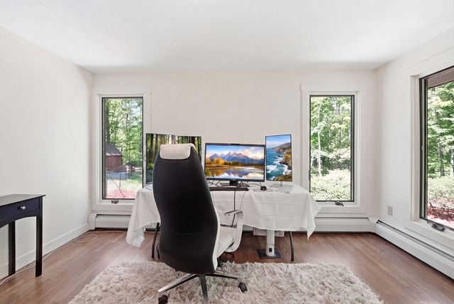 26 Dennis Circle, Northborough, MA 01532