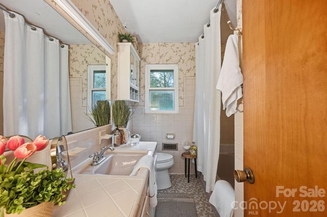 2204 Wilson Avenue, Monroe, NC 28110