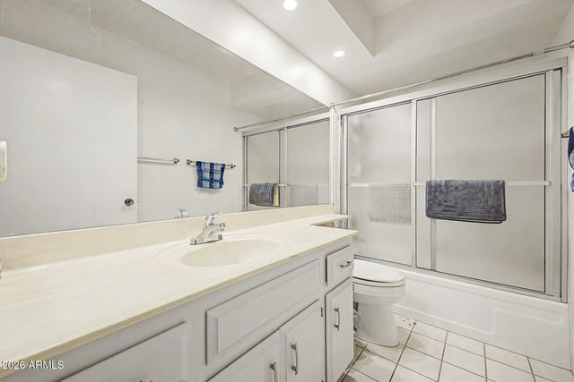26417 S TRURO Drive, Sun Lakes, AZ 85248