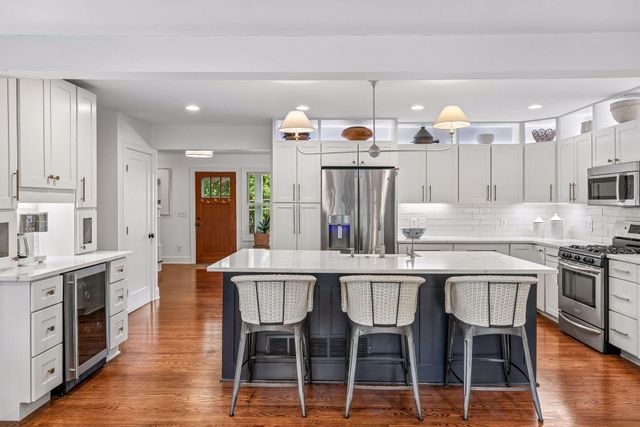 23355 Academy Avenue, Shorewood, MN 55331